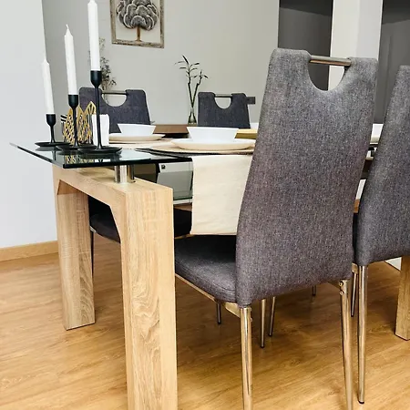 Apartament Yudelmys Confort *